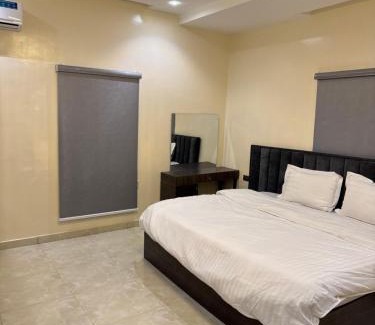Kaduna Apartment | Urban Oasis 2 BEDROOM