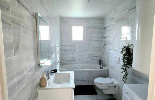 Serazereux Apartment | Urban Zen - Freneuse
