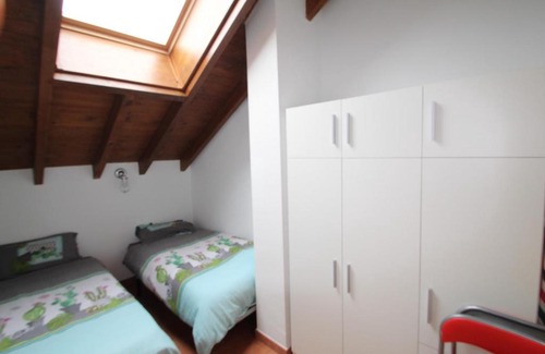 Concha Apartment | Urbanizacion lagos azules Apartamento Comillas