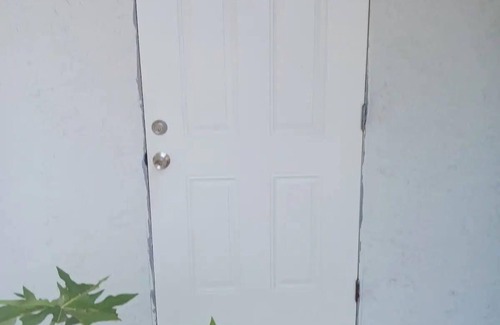 Pompano Beach House | Room with private entrance