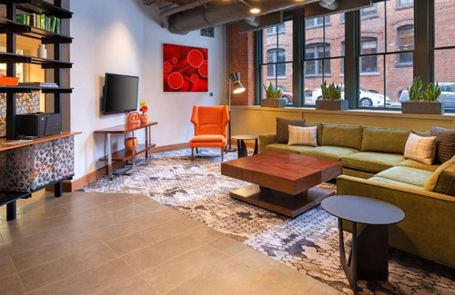 Fort Point Hotel | 52 m² Hotel ∙ 127 guests