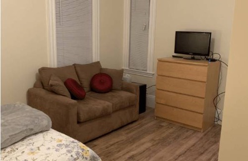 West Roxbury Resort | Private room ∙ 2 guests