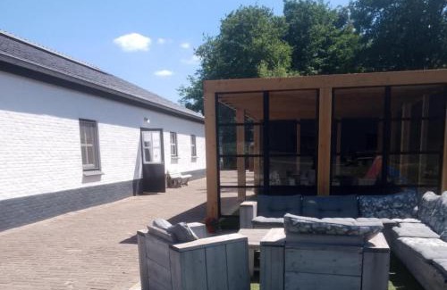Venhorst House | Ut witte huisje