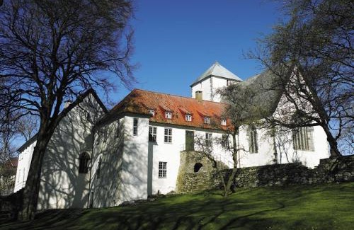 Rennesoy Hotel | Utstein Kloster Hotell