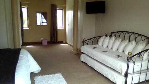 Summerstrand Cabin | Uyolo Guest Logde