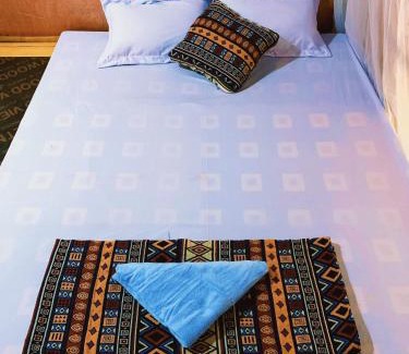 Ngoi Tu House | Vụ Tịch Lakeview Homestay