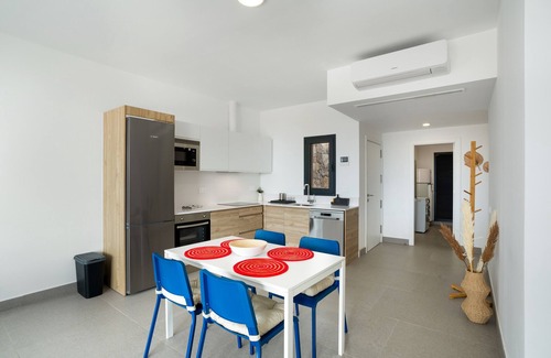 San Bartolome de Tirajana Villa | Vacation Villa 'Yucas 13' with Sea View, Wi-Fi and Air Conditioning