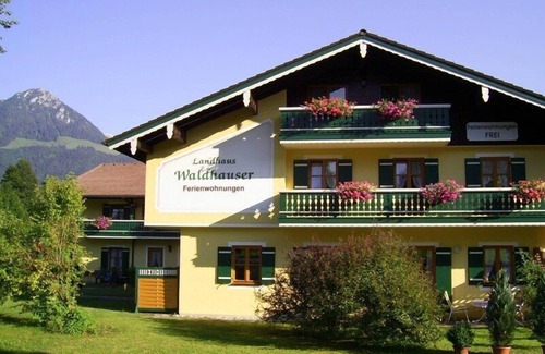 Oberschonau Apartment | Vacation apartment no. 8, 1-2 persons, 42 sqm, 1 bedroom, balcony