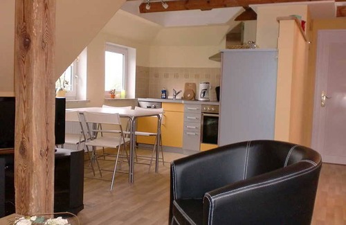 Bad Klosterlausnitz Apartment | Vacation apartment Borz - Fewo Borz