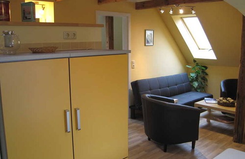 Bad Klosterlausnitz Apartment | Vacation apartment Borz - Fewo Borz