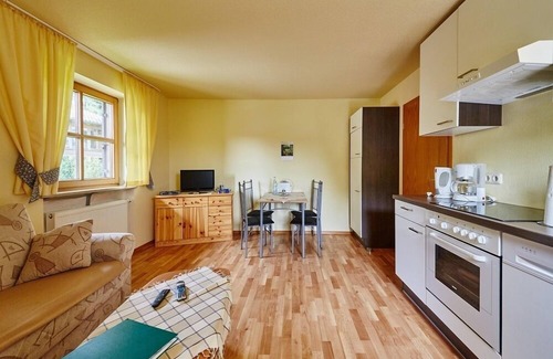 Unterneukirchen Apartment | Vacation apartment Vogelgezwitscher, 37 sqm, 1 separate bedroom