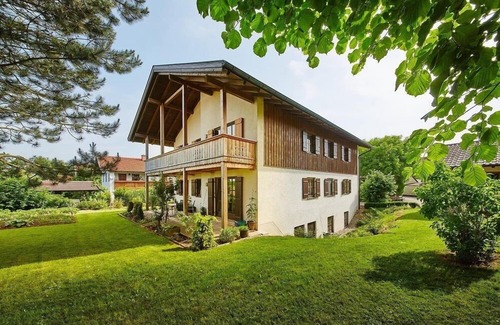 Unterneukirchen Apartment | Vacation apartment Vogelgezwitscher, 37 sqm, 1 separate bedroom