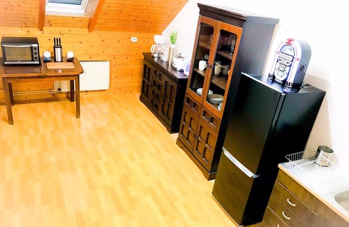 Falkensee Apartment | Vacation apartment 150 sqm with shower for families, business, craftsmen "Casa20200"