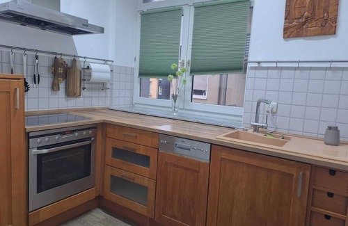 Kappel Apartment | Vacation apartment 4 rooms in Chemnitz Kappel, suitable for fitters.