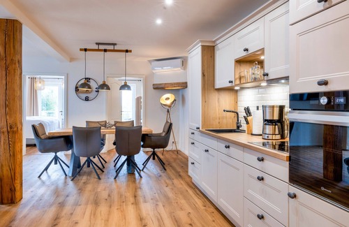 Monkebull Apartment | Vacation apartment/apartment for 6 guests with 80m² in Langenhorn (296515)