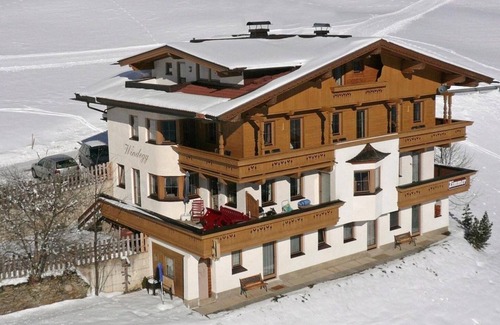 Hintertux Apartment | Vacation apartment/apartment for 3 guests with 45m² in Tux (296113)