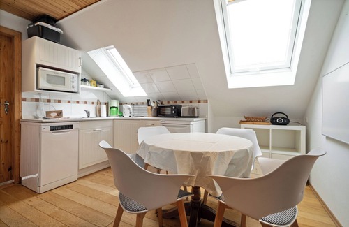 Muritz Apartment | Vacation apartment - cozy hours, 100 m to the water, peace and pure nature