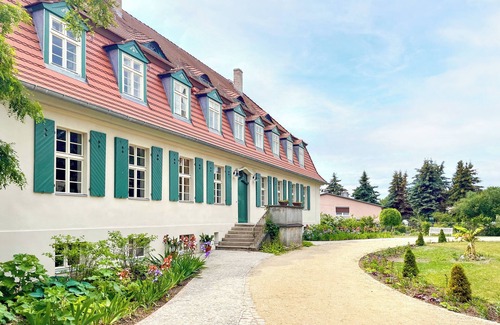 Nauen Apartment | Vacation apartment in the green Lietzow manor house near Berlin