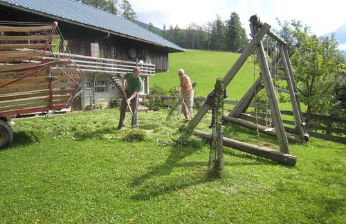 Trzic Apartment | Vacation apartment - mountain farm "Pr Tic" 1050m. Nature, peace, air! 25 km from Bled