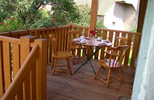 Weiltingen Apartment | Vacation apartment "Spatzennest" (85sqm) with two separate bedrooms and balcony