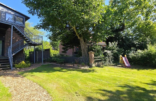 Krummbek Apartment | Vacation apartment "Weitblick" in Krummbek - rural and close to the Baltic Sea