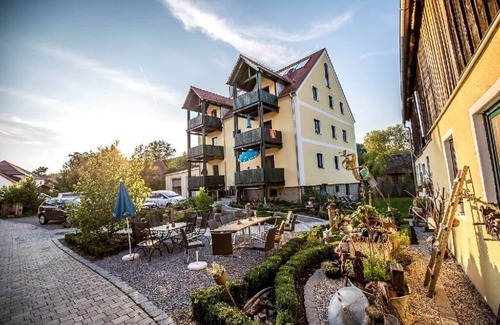 Schwarzach b. Nabburg Apartment | Vacation apartment "Kornkammer" with balcony 68sqm