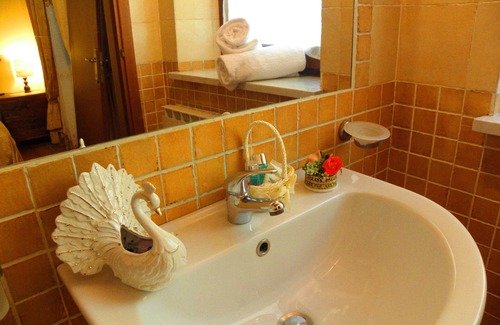 Nerbisci Other | Vacation Home "Agriturismo Aurora - Olmo" with Shared Pool, Shared Terrace & Wi-Fi