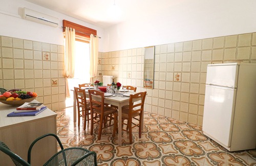 Otranto House | Vacation Home "Casa Isabel A Otranto 10 Posti" with 2 Private Terraces, Balcony & A/C