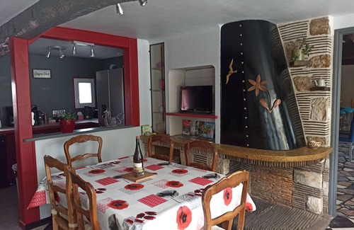 Venon House | Vacation home for 10 people 1h15 from Paris