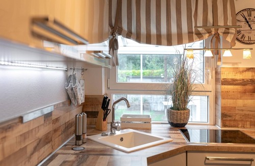 Lensterstrand House | Vacation home for 4 guests with 93m² in Grömitz (286959)