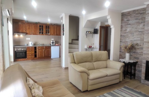 Almodovar House | Vacation home in Baixo Alentejo, with swimming pool and barbecue, half an hour from the Algarve