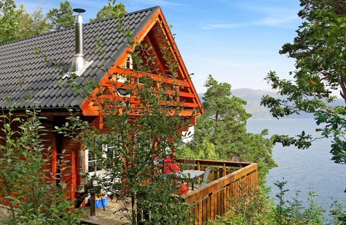 Balestrand House | Vacation home Jette by Interhome