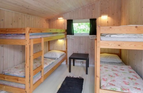 Aabybro House | Vacation home "Karlhovde" - 110m to the inlet in The Liim Fiord in Aabybro - 6 persons, 2 bedrooms