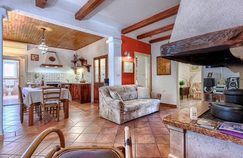 Krsan House | Vacation home Nino by Interhome