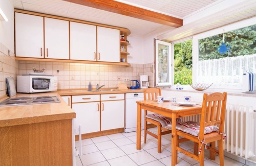 Oldenswort House | Vacation home Sonnenblume in Oldenswort for the whole family