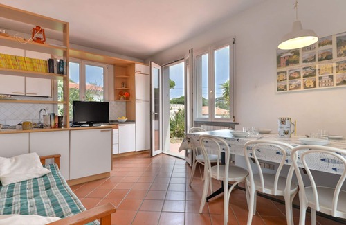 Cavo House | Vacation home Wendy by Interhome