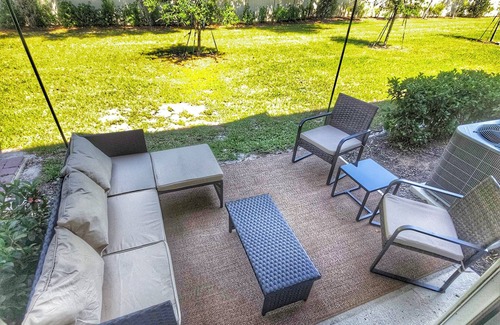 St. Cloud House | Vacation pad - w/pool, close to Lake Nona & Orlando