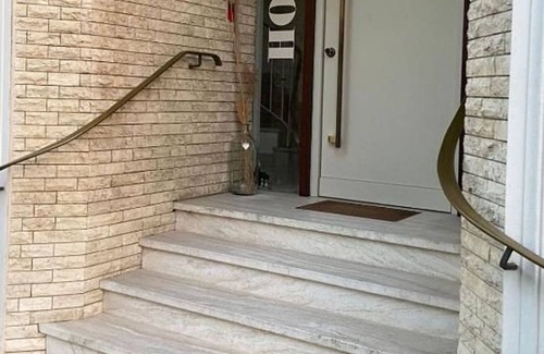 Bad Konig Apartment | Vacation room Kloa-Paris - Living with FrauSchmitt