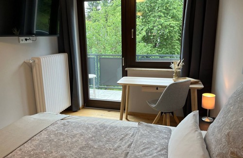 Bad Konig Apartment | Vacation room Kloa-Paris - Living with FrauSchmitt