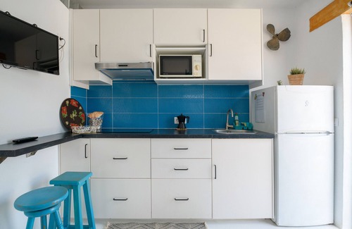Caleta de Sebo Apartment | Vacation Studio 'Loft La Caletilla' with Sea View and Private Terrace