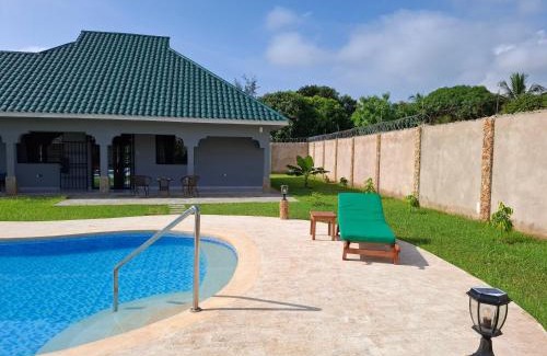 Galu Apartment | Vacation Villa Diani Beach