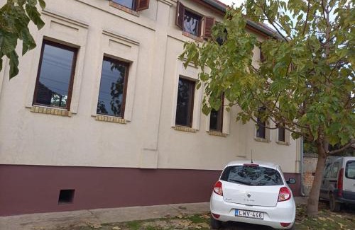 Alsonyek Bed & Breakfast | Vadászkürt Vendégfogadó