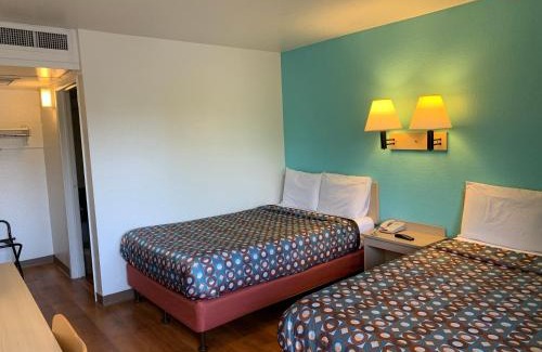 Sylmar Hotel | Vagabond Inn Sylmar