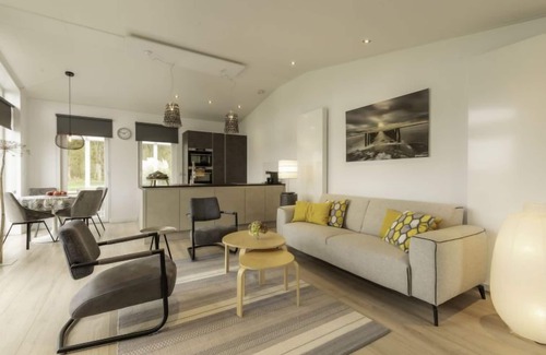 Wemeldinge House | Vakantiehuis Ruisweg 89 by Interhome