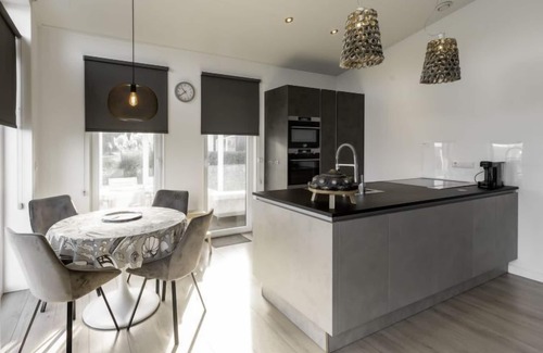 Wemeldinge House | Vakantiehuis Ruisweg 89 by Interhome