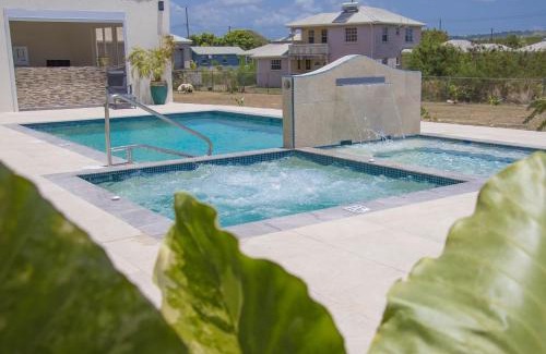 Mangrove Bed & Breakfast | Vale View Manor