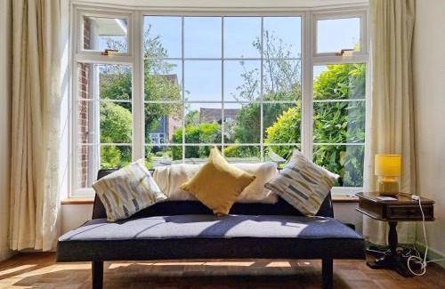 Emsworth House | Valetta Park