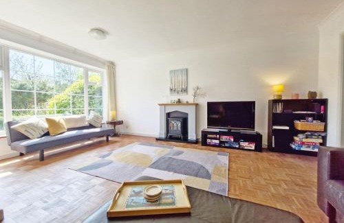 Emsworth House | Valetta Park