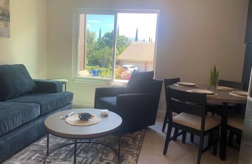 Poway Apartment | Valle verde get-away in upscale neiborhood!