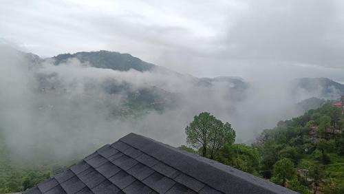 Dharampur Apartment | Valley View at Twin Oaks